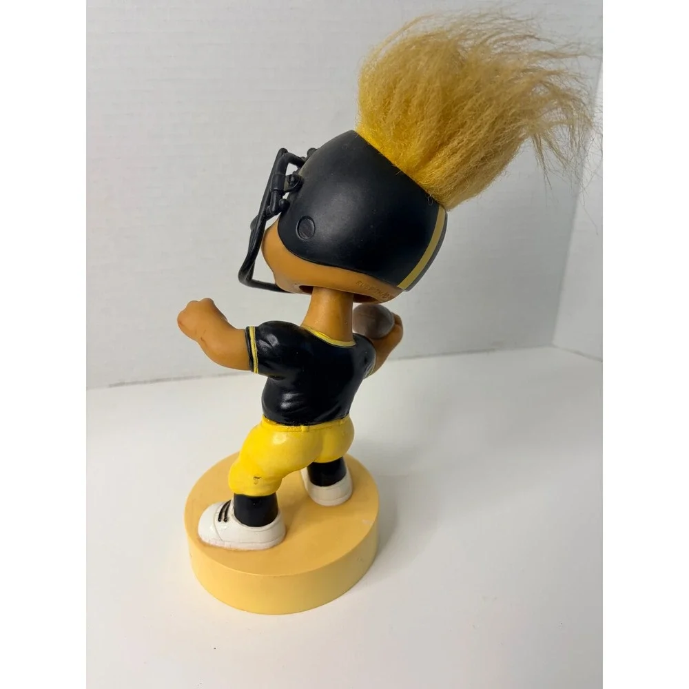 Vintage Russ Berrie Pittsburgh Steelers Troll Doll Bobblehead NFL 11.5 inch - Picture 3 of 7